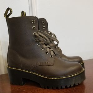 Dr. Martens Shriver Boots